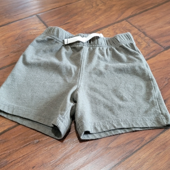 Jumping Beans shorts - Picture 2 of 6